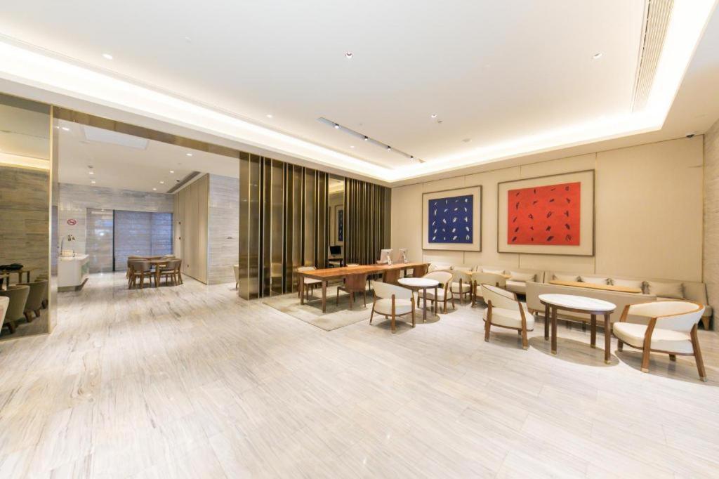 Ji Daning Lingshi Park 3*