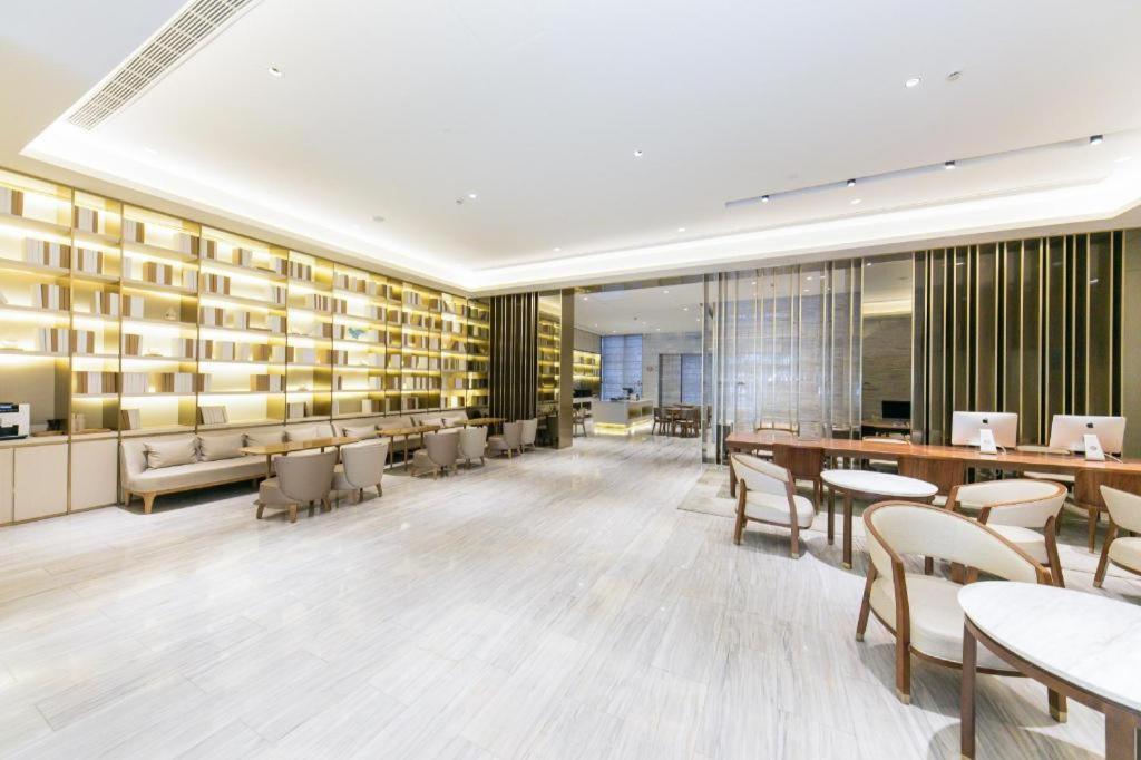 Ji Daning Lingshi Park 3* Shanghai